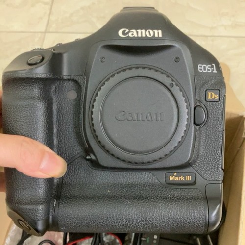 Canon eos 1ds mark - 21,1, mp